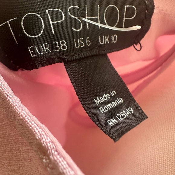 TOPSHOP Asymmetrical Frill Maxi Dress a strappy back and ruffled chiffon accents - Picture 4 of 7